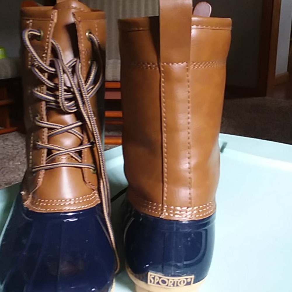 Sporto boots size 7